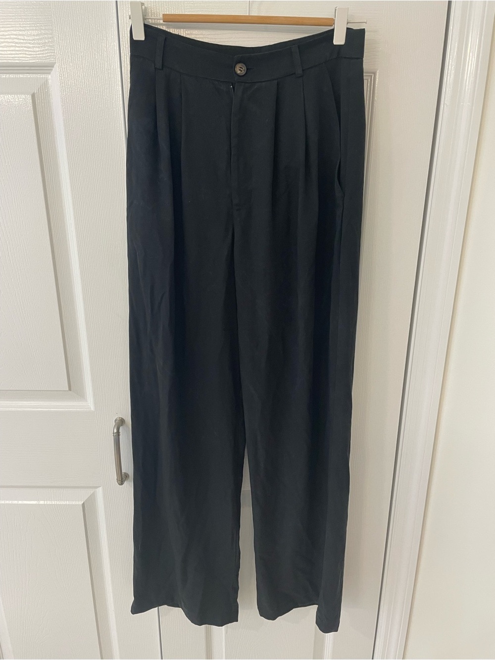Reformation Black High-Waist Pleated Wide-Leg Trousers